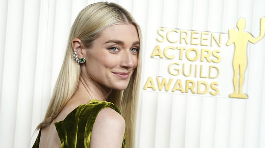 Herečka Elizabeth Debicki a jej úprava a...