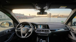 BMW iX5 Hydrogen Concept - 2023