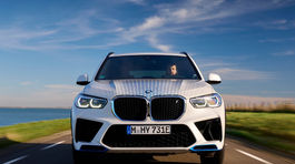 BMW iX5 Hydrogen Concept - 2023