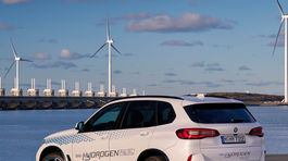 BMW iX5 Hydrogen Concept - 2023
