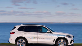 BMW iX5 Hydrogen Concept - 2023
