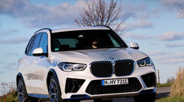BMW iX5 Hydrogen Concept - 2023