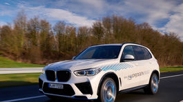 BMW iX5 Hydrogen Concept - 2023