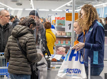Action, diskontný reťazec, obchod, predaj, zákazník,