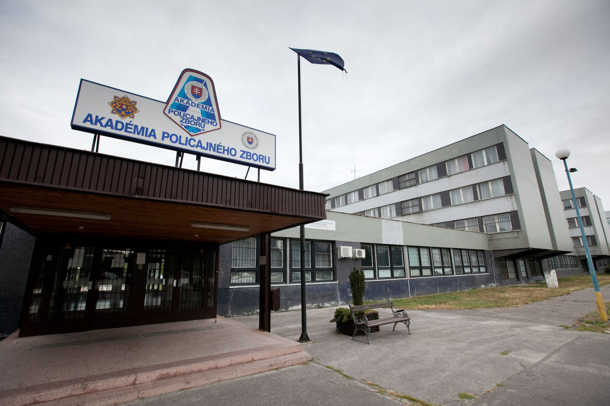 Akadémia Policajného zboru