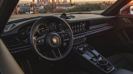 Porsche 911 Carrera T 10