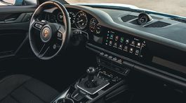 Porsche 911 Carrera T 12