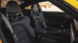 Porsche 911 Carrera T 13