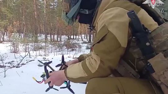 Rusi sa pochválili kamikadze dronmi, ktoré riadi virtuálna realita