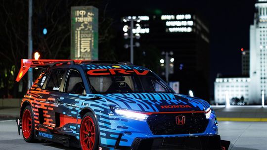 Honda CR-V Hybrid Racer - 2023