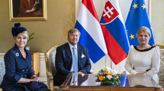 Holandský kráľ je na Slovensku. Nezabudne ani na jeho problémy