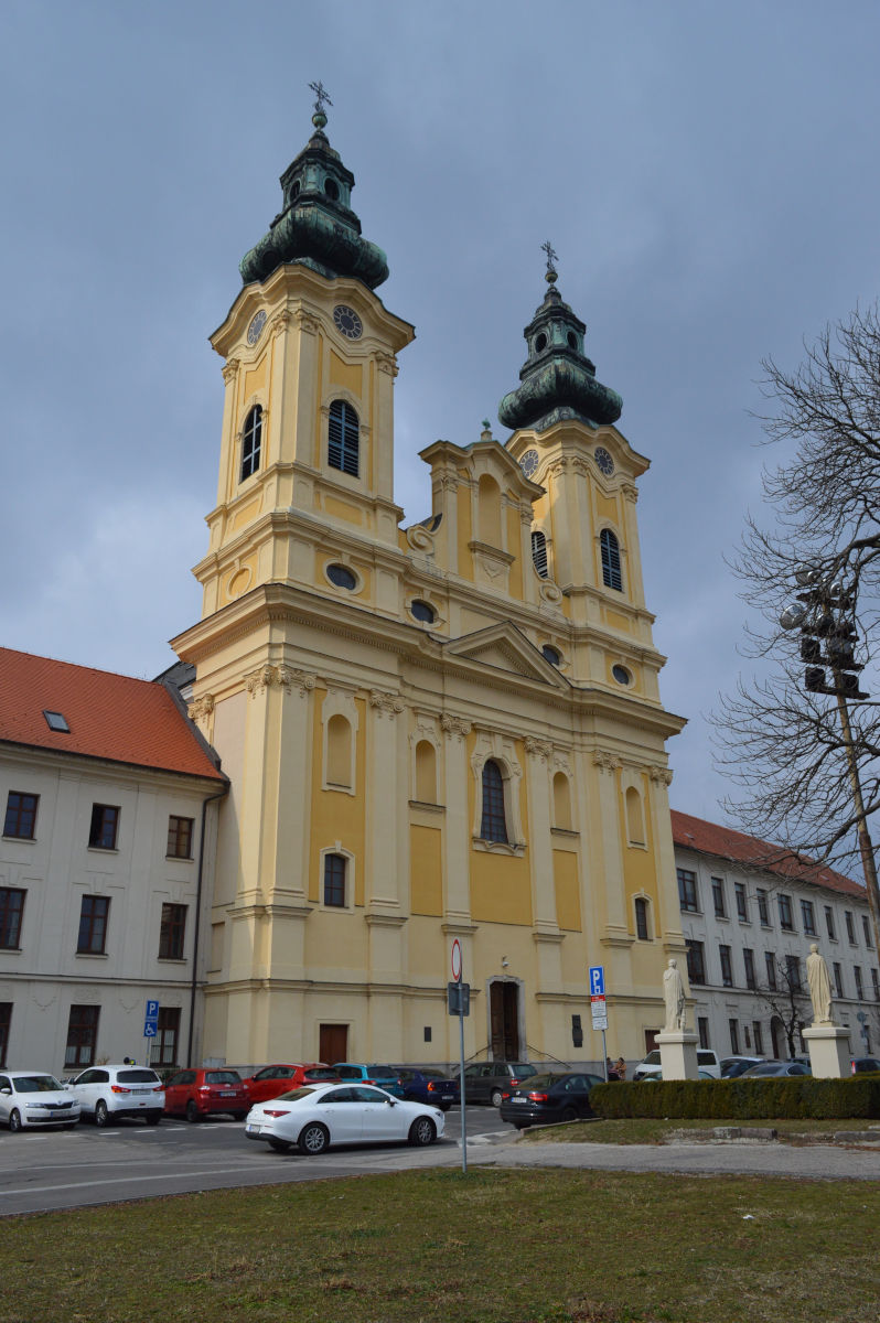 Piaristický Kostol sv. Ladislava v Nitre...