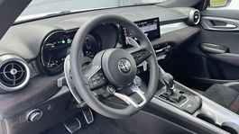 Alfa Romeo Tonale 118 kW (2023)