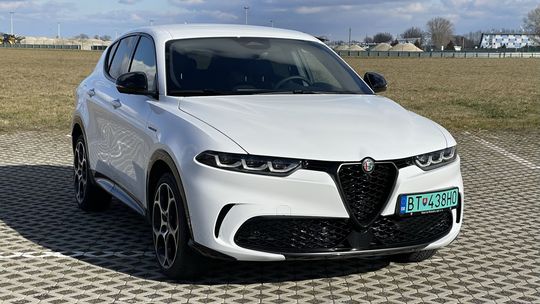 Alfa Romeo Tonale 118 kW (2023)