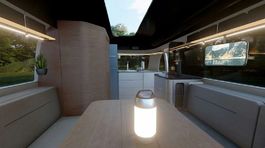 Airstream Studio F.A. Porsche Concept Travel Trailer - koncept prívesu 2023
