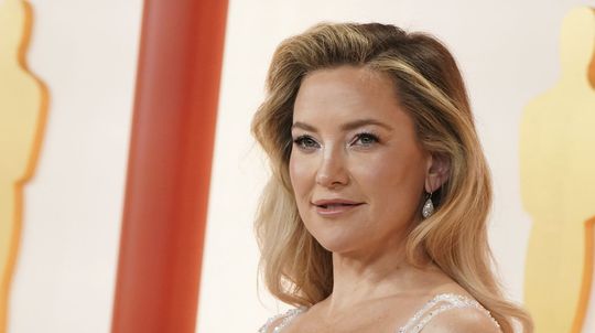 Herečka Kate Hudson a jej úprava na vyhlásení...