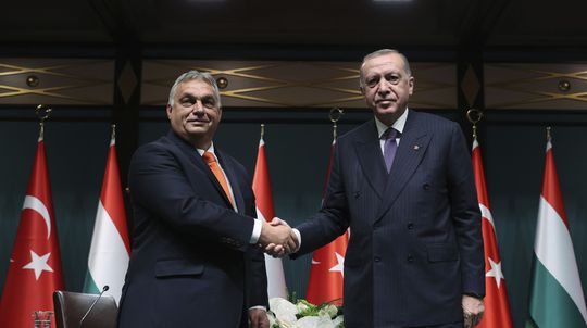 Turci ho predbehli. Orbán pod tlakom sľúbil vpustiť Švédov do NATO