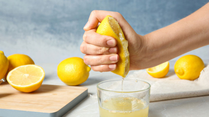 5 tipov, ako z citróna dostať čo najviac šťavy