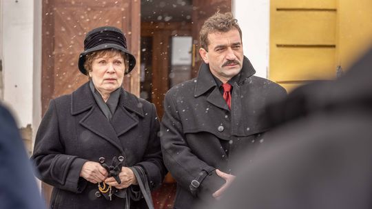 Herec Milan Ondrík ako Mikuláš Černák a Anna...