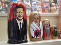 Rusko, Čína, Si Ťin-pching, Vladimir Putin, matrioška