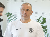 SR Senec šport futbal kval. ME2024 Luxembursko BAX