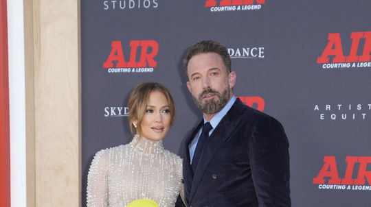 Jennifer Lopez a  Ben Affleck na premiére filmu...