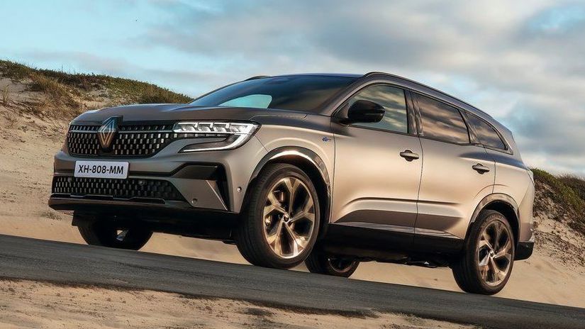 Nový Espace je derivátom SUV Austral. Vidieť to...