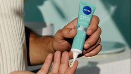 NIVEA Nočný exfoliátor Derma Skin Clear, 40 ml,...