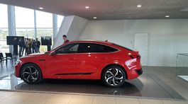 Audi Q8 e-tron (2023)