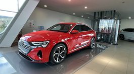 Audi Q8 e-tron (2023)