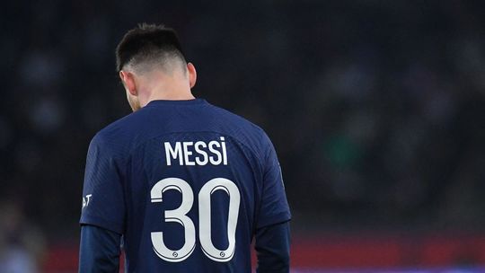 L'Equipe urazil Messiho karikatúrou, fanúšik dresom, jeho dni v PSG sú zrejme zrátané. Čo všetko mu vyčítajú?