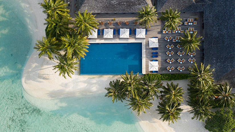 Vilamendhoo Resort & Spa