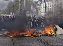 Manifestations contre les tramways en France