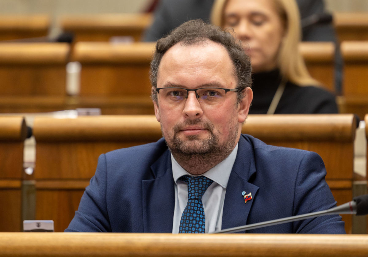 Nezaradený poslanec Martin Čepček