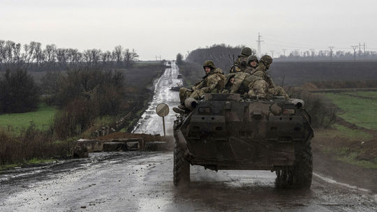 ONLINE: Premiér Šmyhaľ žiada v Kanade muníciu a bojové vozidlá, protiofenzíva je na spadnutie  
