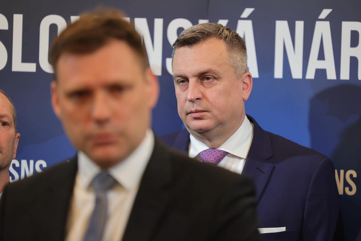 Líder SNS Andrej Danko sa spája s Tomášom...