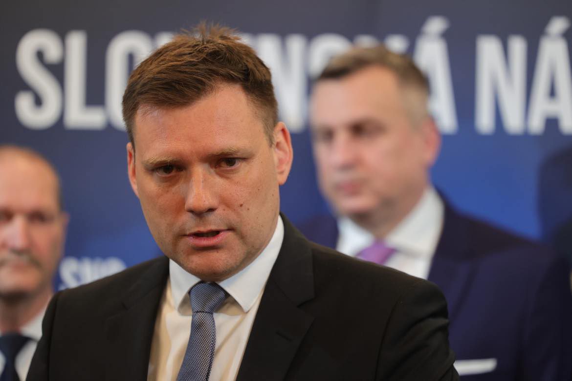 Líder SNS Andrej Danko sa spája s Tomášom...