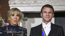 Emmanuel Macron a jeho manželka Brigitte Macron