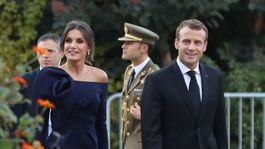 Francúzsky prezident Emmanuel Macron a...