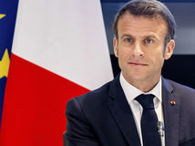 Macron