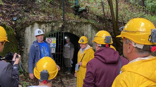 Vstup do podzemnej časti expozície.  