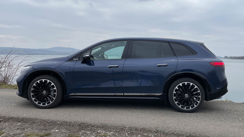 Dĺžkou 5 125 mm a rázvorom 3 125 mm je nové SUV...