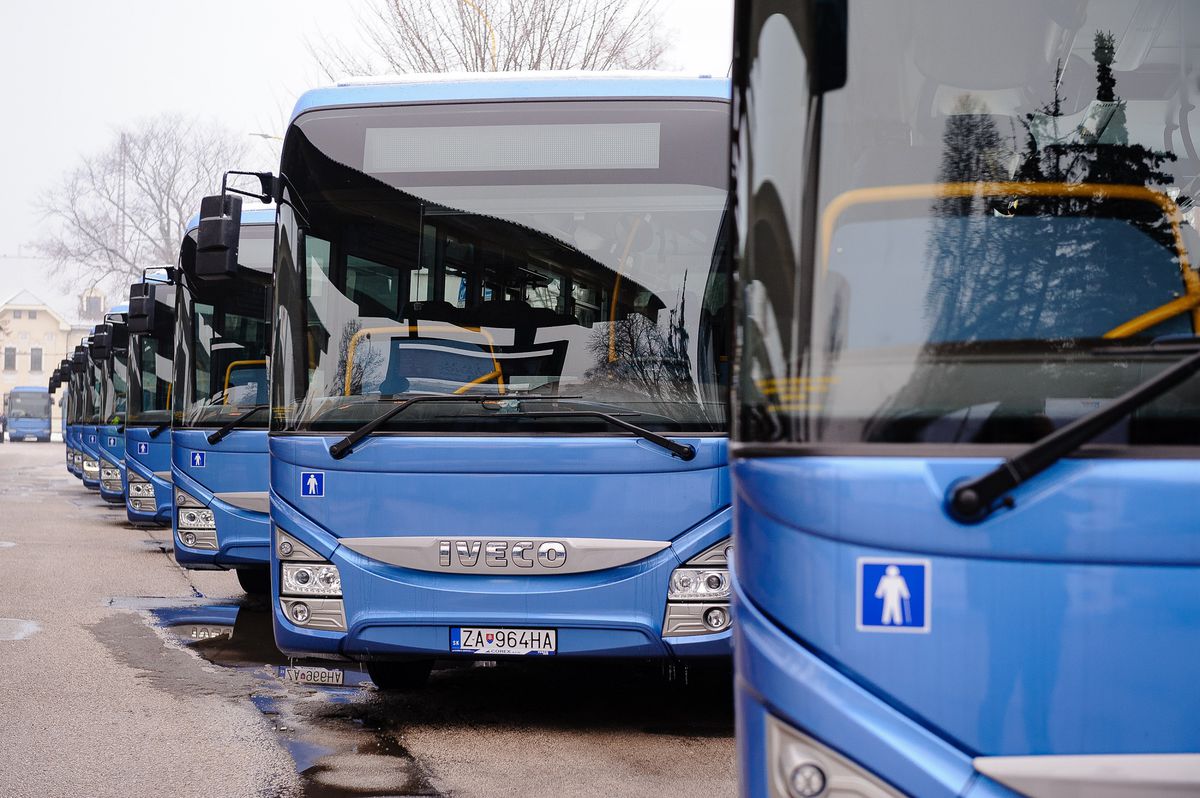 autobusy, prímestská doprava, Žilinský kraj
