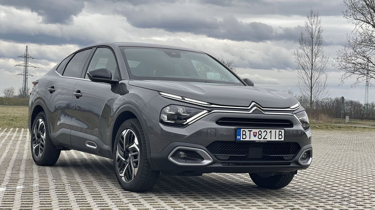 Nie To ładne Co Piękne Ale Co Się Komu Podoba Test: Citroën C4 X BlueHDi 130. Má dobrú cenu a úsporný diesel - Testy