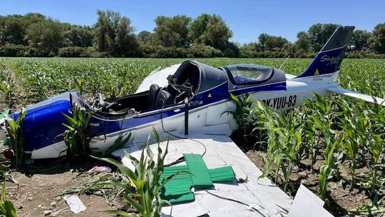 Nehodu malého lietadla pri Nových Zámkoch zavinil podľa správy nepovolený manéver
