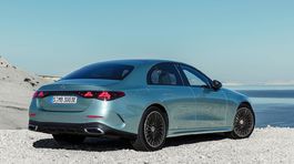 Mercedes-Benz E-Class - 2023