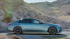 Mercedes-Benz E-Class - 2023