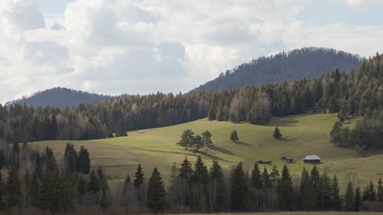 Progresívne Slovensko sa obáva ťažby v národných parkoch. Kuffa tvrdenia odmieta