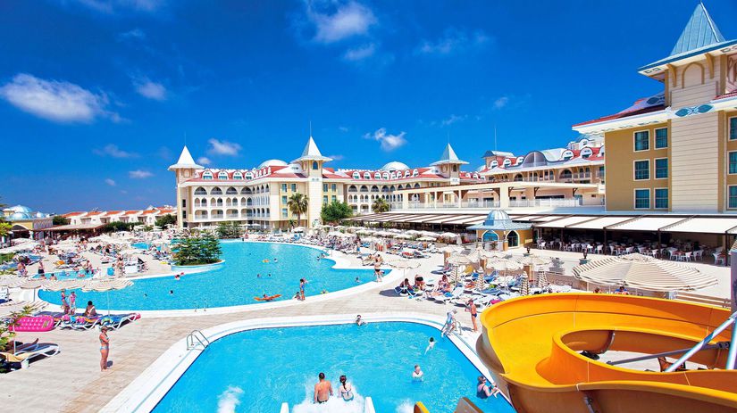 Side Star Resort