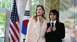 Angelina Jolie a jej adoptívny syn Maddox Jolie-Pitt